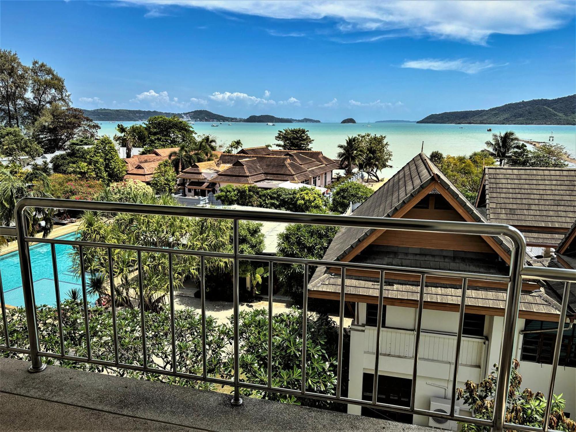 Blue Beach Grand Resort And Spa In Chalong Phuket By Dayuu Ban Saiyuan ภายนอก รูปภาพ